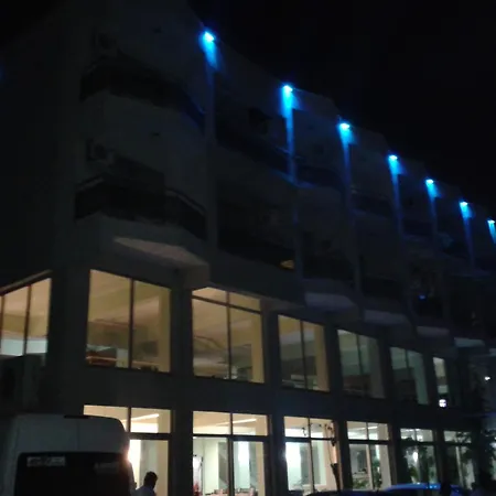 Hotell Sirin 2*