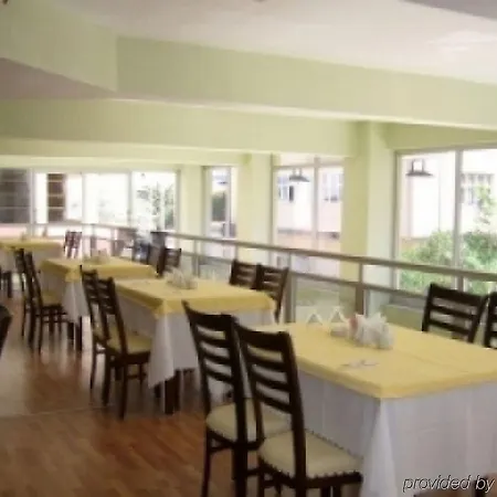 Hotell Sirin Çeşme