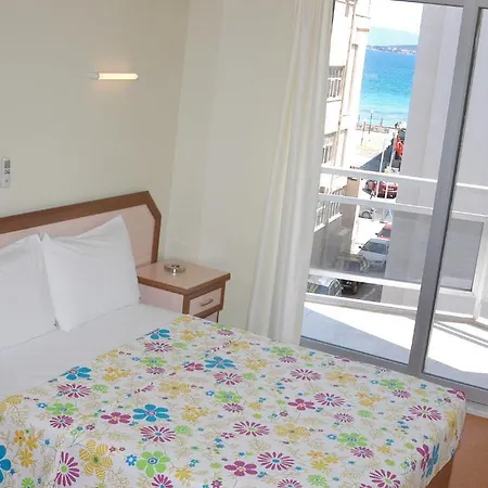 Hotell Sirin 2*